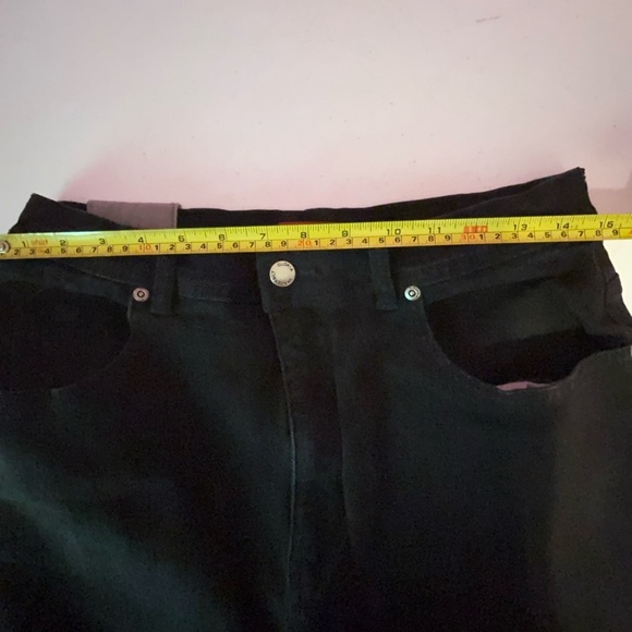 Gloria Vanderbilt Women's Black Skinny Jeans - Picture 4 of 10